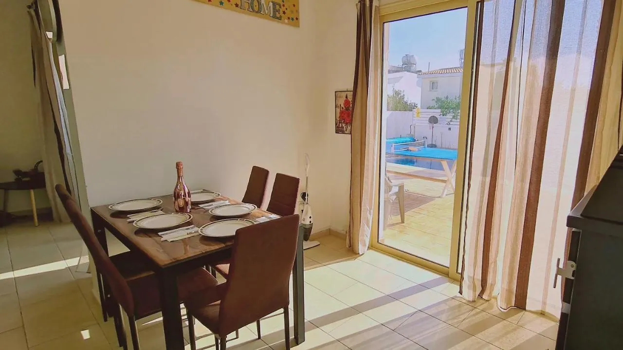 Stay Villa Maria Petounta Larnaca Cyprus